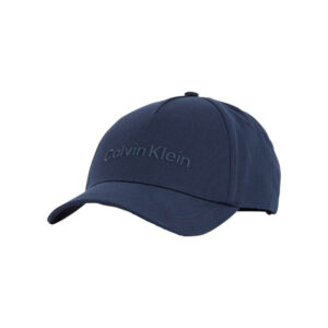 calvin klein jeans casquette strapback en coton bleue nuit unie avec le nom de la marque en relief