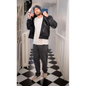 jack jones jean noir effet delave au niveau des cuisses a coupe loose avec 6 poches 6