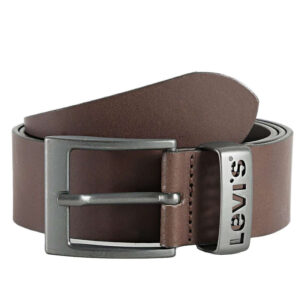 levi s acc ceinture avec fermeture boucle carre et passant grave avec nom de la marque