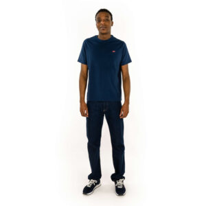 levi s jean 501 brut en coton avec une coupe droite et un patch 8