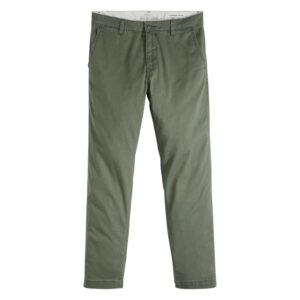 levi s pantalon chino kaki a coupe slim pourvu du patch de la marque 10