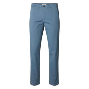 selected pantalon chino en coton biologique bleu uni avec une coupe slim