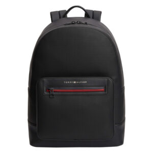 tommy hilfiger sac a dos noir pourvu de fermetures zippees et du nom de la marque